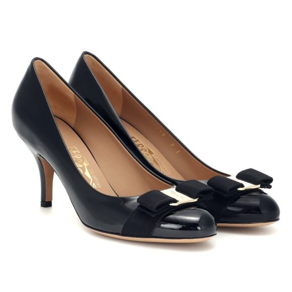 NWT Salvatore Ferragamo Carla 70 Pumps Black Patent Leather Bow Accent  Sz 11 - Picture 1 of 11